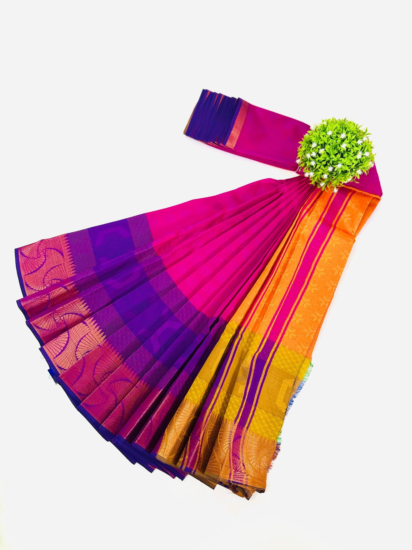 POONTHAMIL SAREE