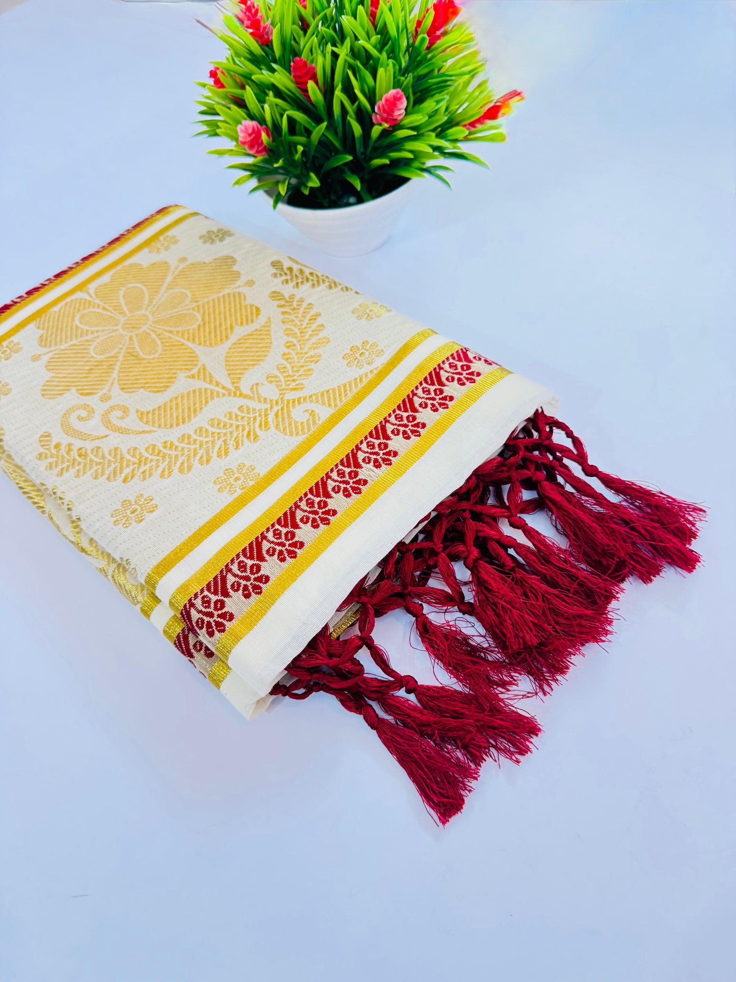 Kerala Handloom Saree