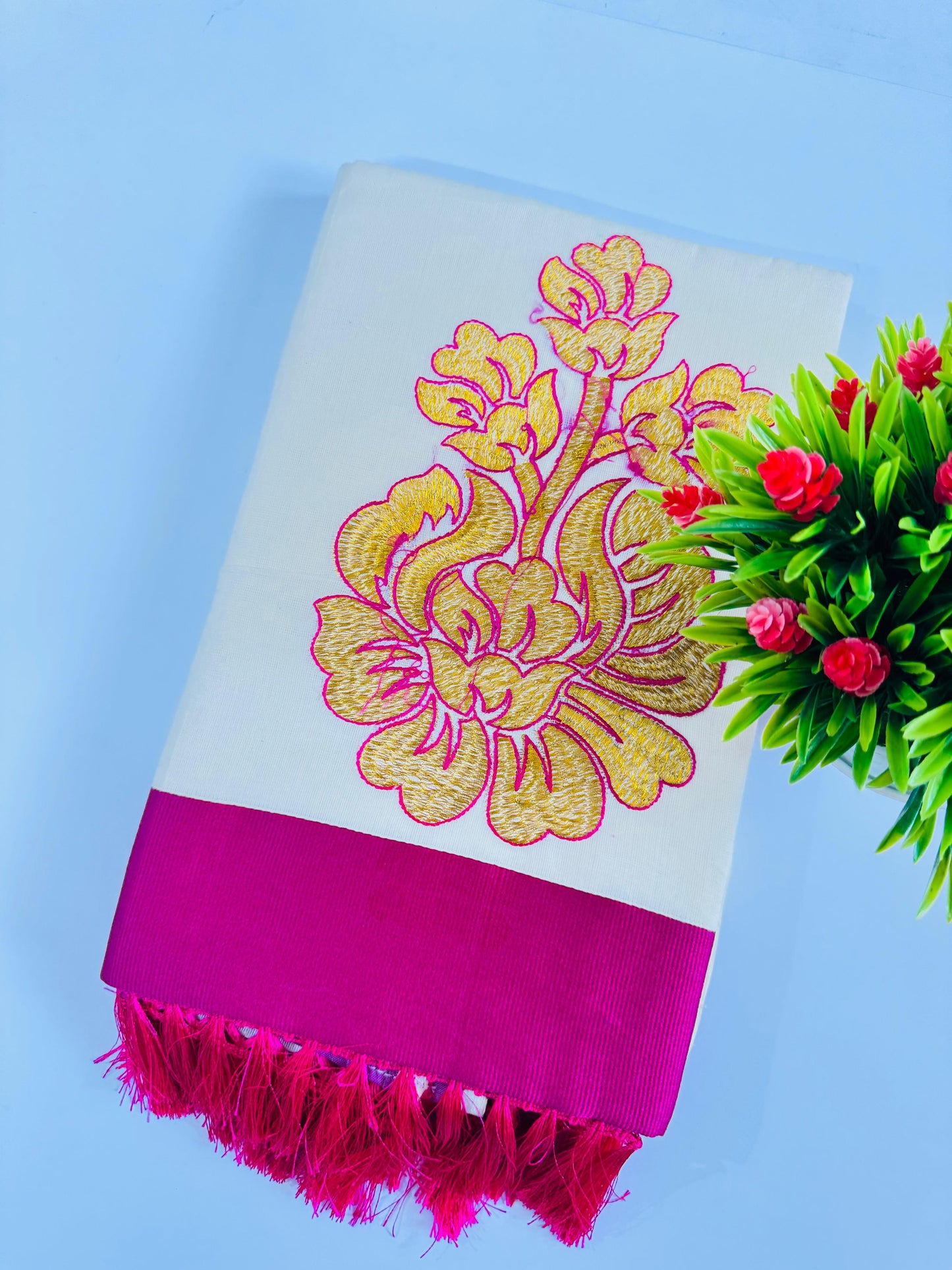 Kerala Handloom Saree
