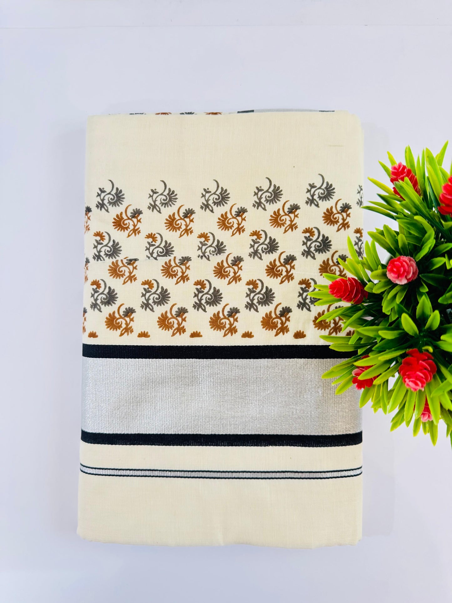 Kerala Handloom Saree