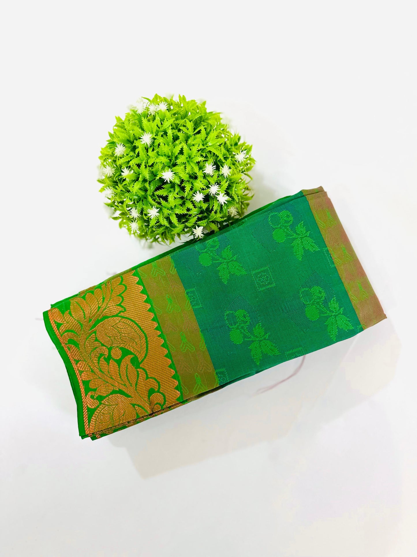 POONTHAMIL SAREE
